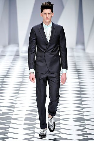 VERSACE ss 2011 VERSACE ss 2011