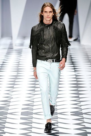 VERSACE ss 2011 VERSACE ss 2011