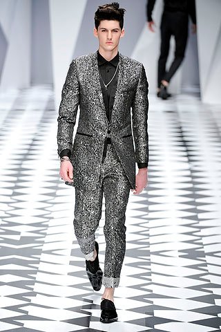 VERSACE ss 2011 VERSACE ss 2011
