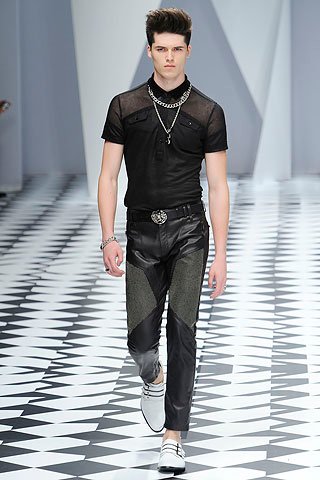 VERSACE ss 2011 VERSACE ss 2011