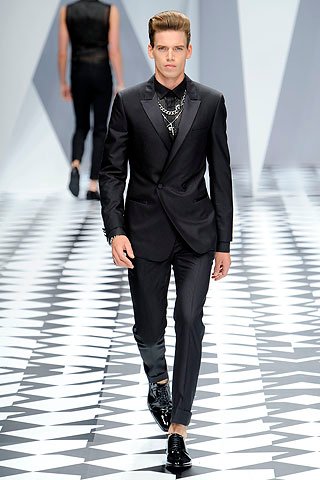 VERSACE ss 2011 VERSACE ss 2011
