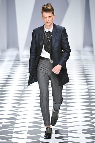 VERSACE ss 2011 VERSACE ss 2011