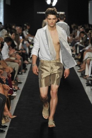 Ermanno Scervino ss 2010 collection