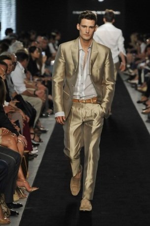 Ermanno Scervino ss 2010 collection