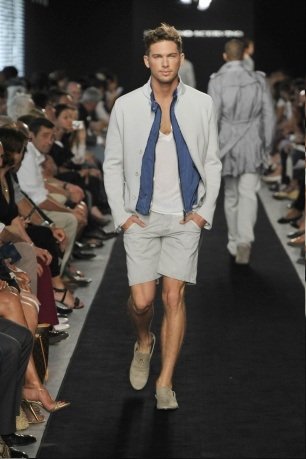 Ermanno Scervino ss 2010 collection