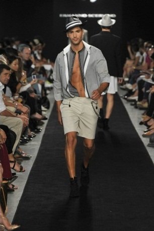 Ermanno Scervino ss 2010 collection
