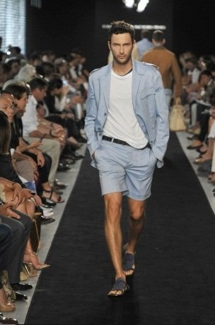 Ermanno Scervino ss 2010 collection