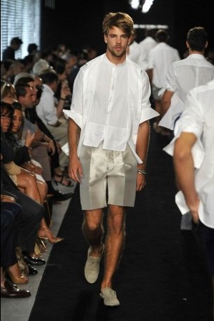 Ermanno Scervino ss 2010 collection