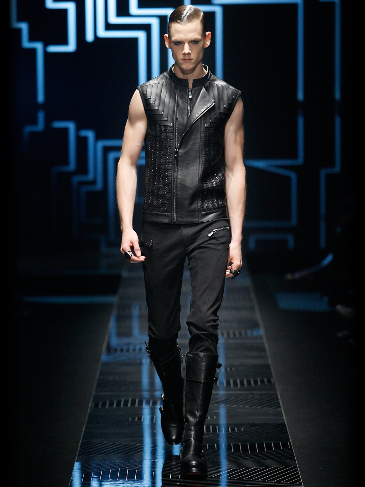 Versace f/w 2010-2011