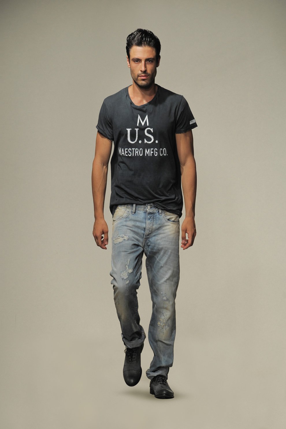 Replay spring summer 2011 collection