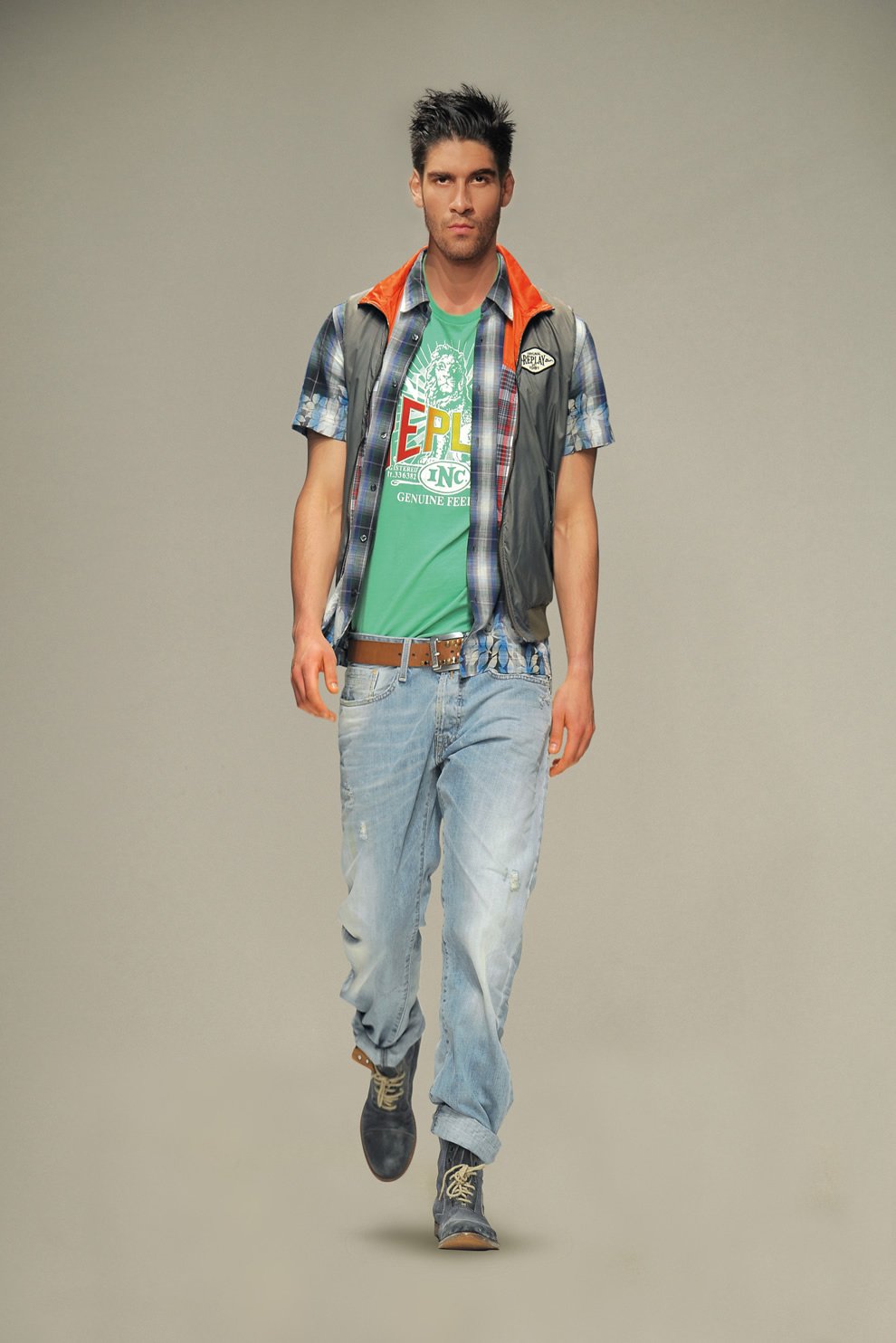 Replay spring summer 2011 collection