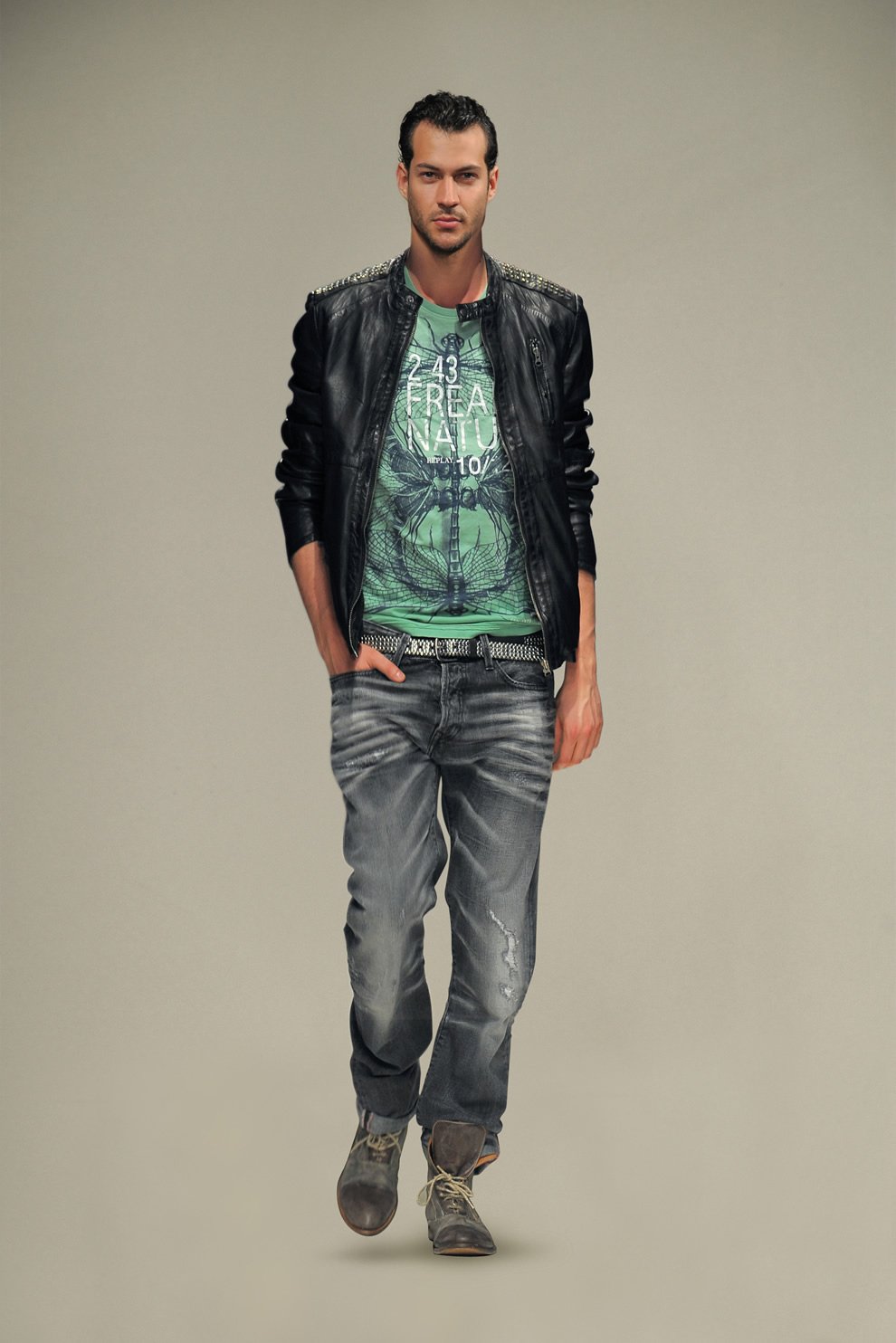 Replay spring summer 2011 collection