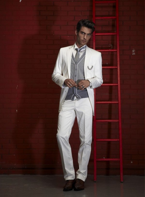Karl Lagerfeld SS 2011 collection