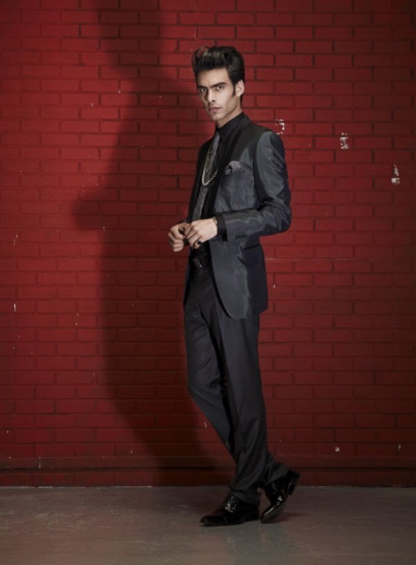 Karl Lagerfeld SS 2011 collection