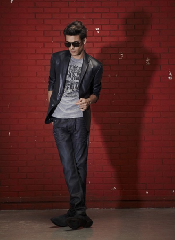 Karl Lagerfeld SS 2011 collection
